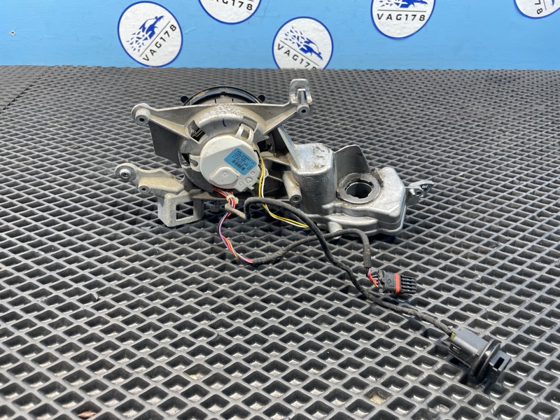 Мотор зеркала, 2000 рублей, Санкт-Петербург