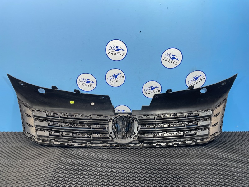 Решетка радиатора, 15000 рублей, Санкт-Петербург