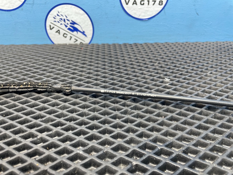 Трос открывания капота, 1000 рублей, Санкт-Петербург