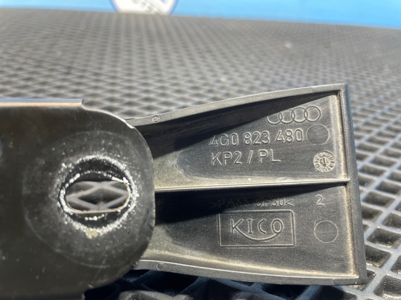 Крючок капота, 1200 рублей, Санкт-Петербург