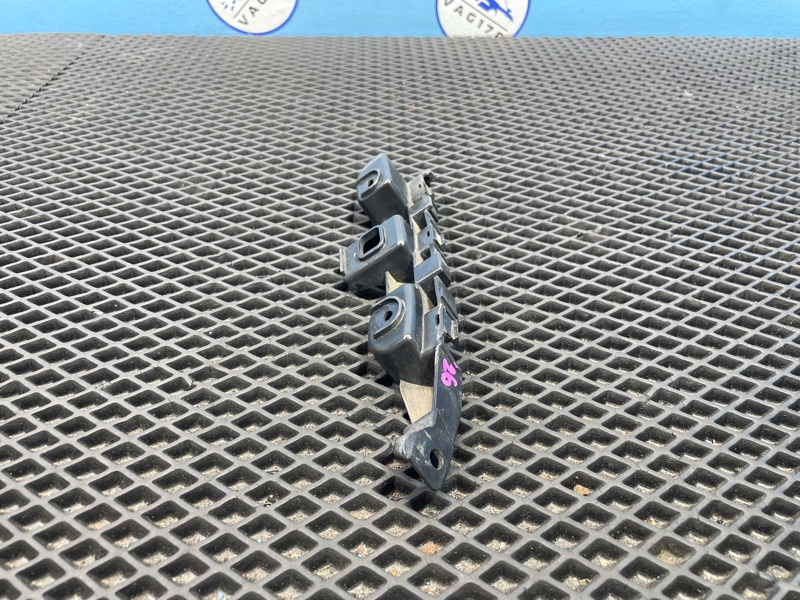 Направляющая бампера, 1000 рублей, Санкт-Петербург