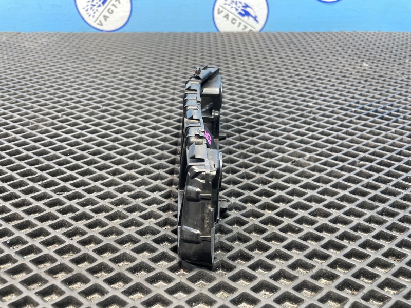 Направляющая бампера, 2000 рублей, Санкт-Петербург