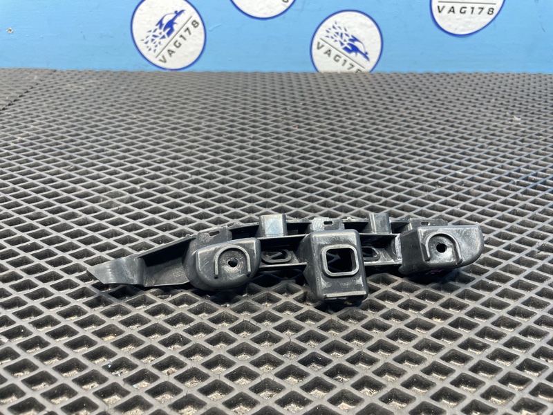 Направляющая бампера, 1000 рублей, Санкт-Петербург