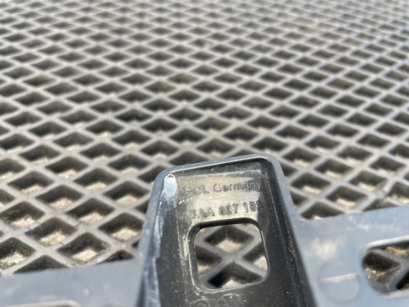 Направляющая бампера, 1000 рублей, Санкт-Петербург