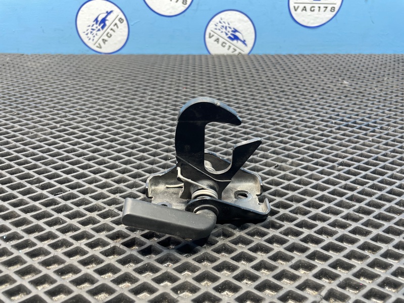 Крючок капота, 1000 рублей, Санкт-Петербург