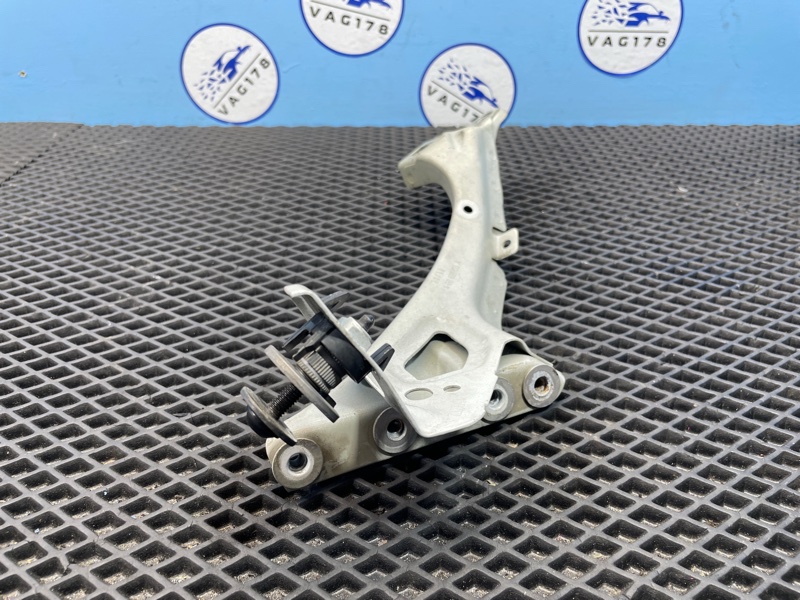 Кронштейн крепления крыла, 1900 рублей, Санкт-Петербург