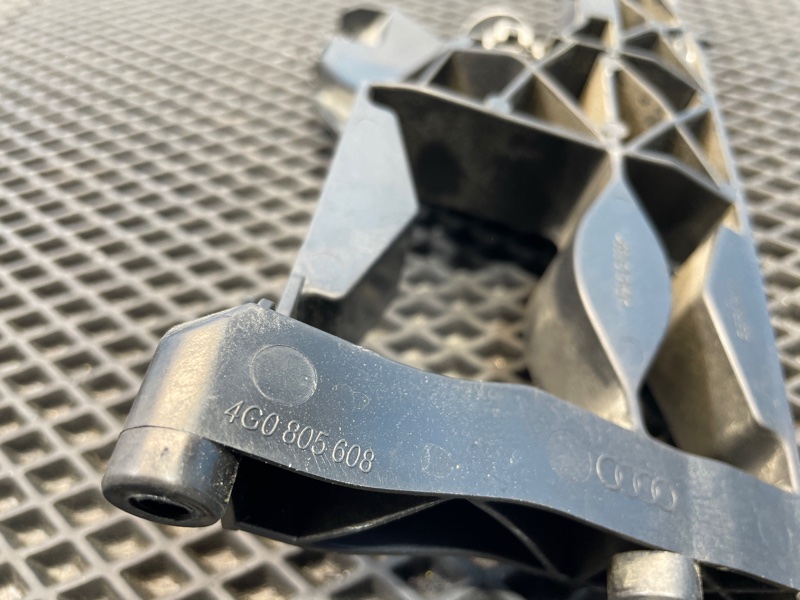 Кронштейн фар, 2200 рублей, Санкт-Петербург