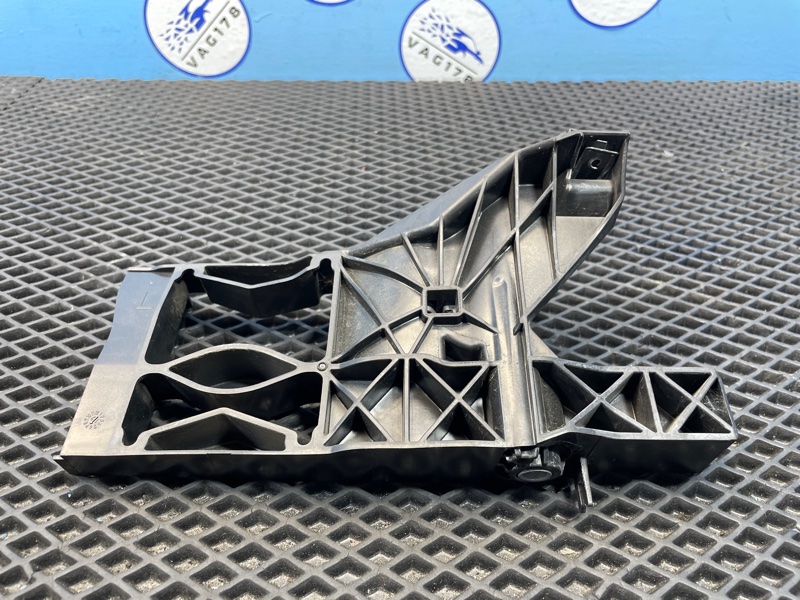 Кронштейн фар, 2200 рублей, Санкт-Петербург