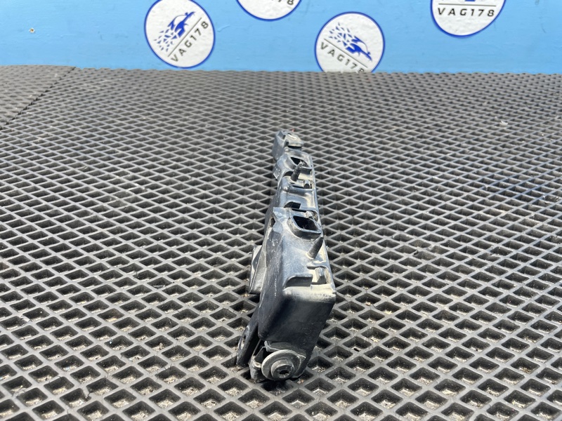 Направляющая бампера, 1200 рублей, Санкт-Петербург