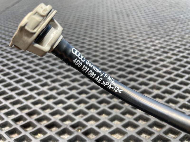 Трубка системы охлаждения, 1400 рублей, Санкт-Петербург