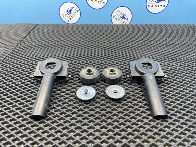 Кронштейн радиатора, 2000 рублей, Санкт-Петербург