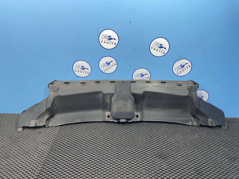 Кожух замка капота, 1000 рублей, Санкт-Петербург