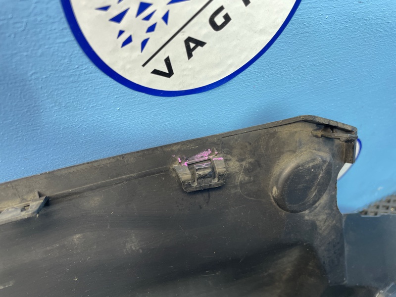 Кожух замка капота, 1000 рублей, Санкт-Петербург