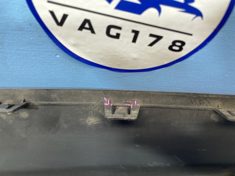 Кожух замка капота, 1000 рублей, Санкт-Петербург