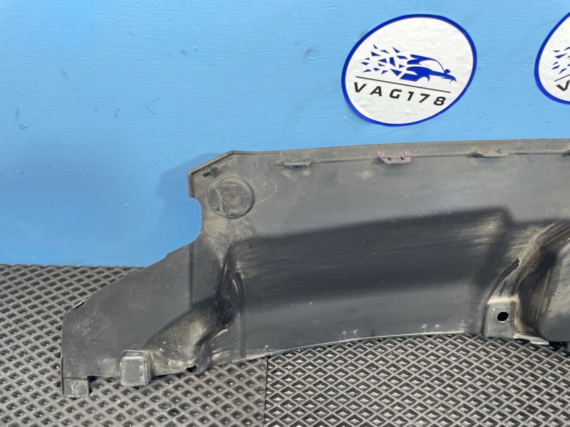 Кожух замка капота, 1000 рублей, Санкт-Петербург