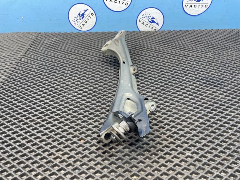 Кронштейн крепления крыла, 1900 рублей, Санкт-Петербург