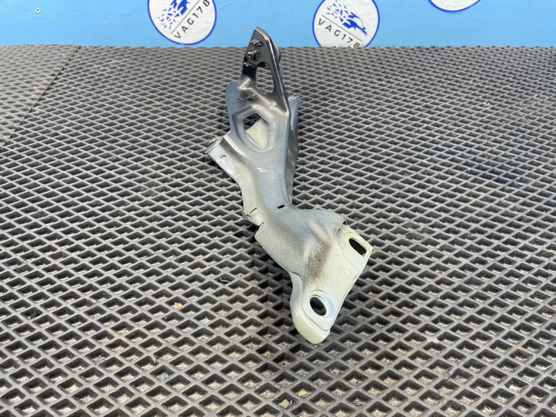 Кронштейн крепления крыла, 1900 рублей, Санкт-Петербург