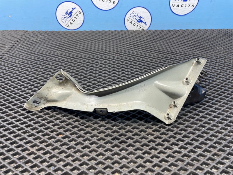 Кронштейн крепления крыла, 1900 рублей, Санкт-Петербург