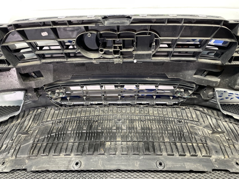 Бампер, 33000 рублей, Санкт-Петербург