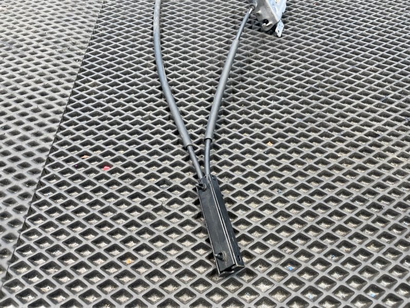 Замок капота, 1500 рублей, Санкт-Петербург