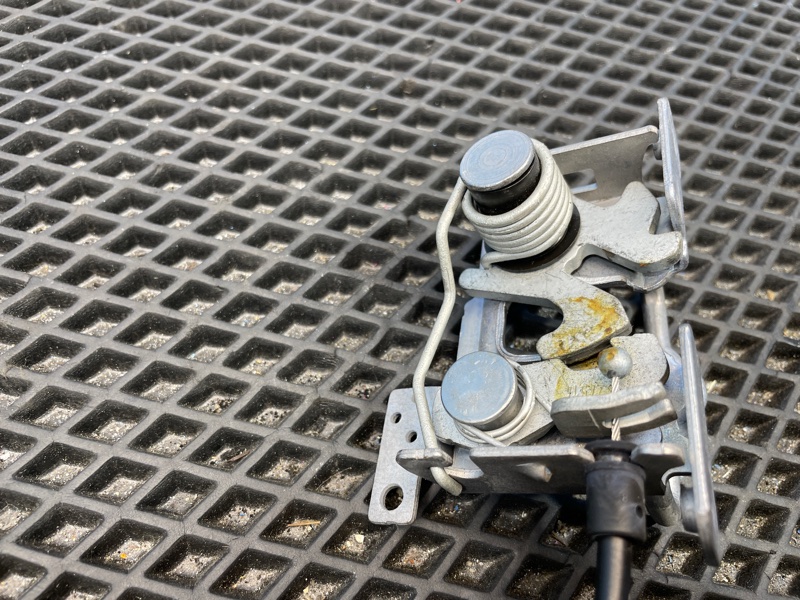 Замок капота, 1500 рублей, Санкт-Петербург