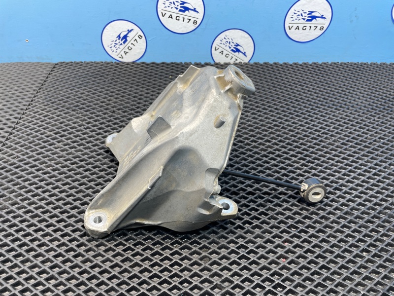 Кронштейн двигателя, 2000 рублей, Санкт-Петербург