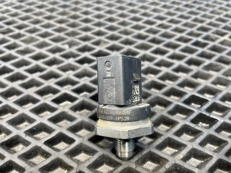 Датчик давления топлива, 1000 рублей, Санкт-Петербург