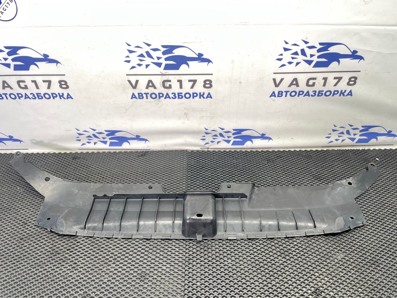 Кожух замка капота, 1000 рублей, Санкт-Петербург