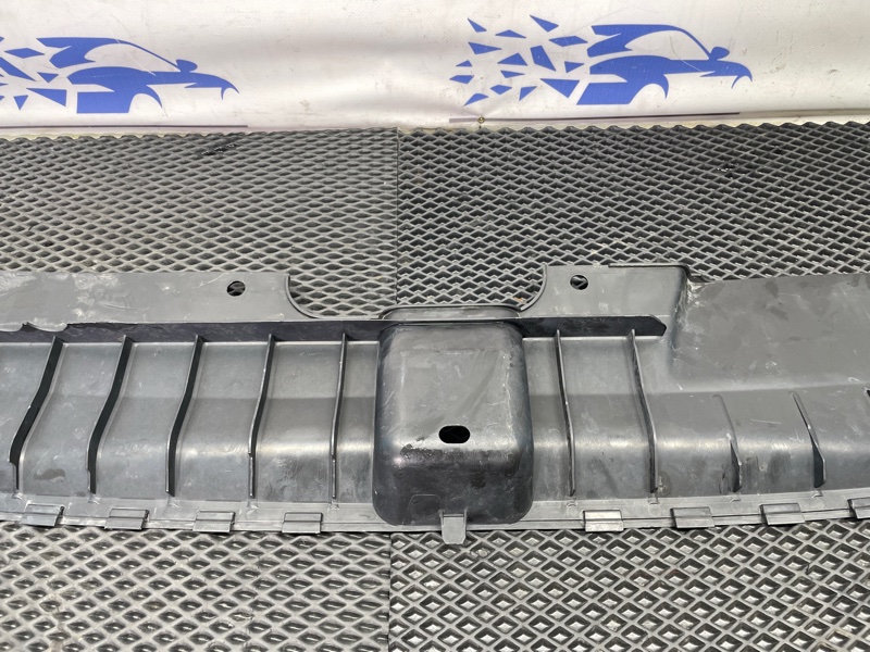 Кожух замка капота, 1000 рублей, Санкт-Петербург