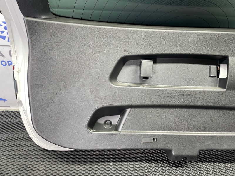 Дверь багажника, 20000 рублей, Санкт-Петербург