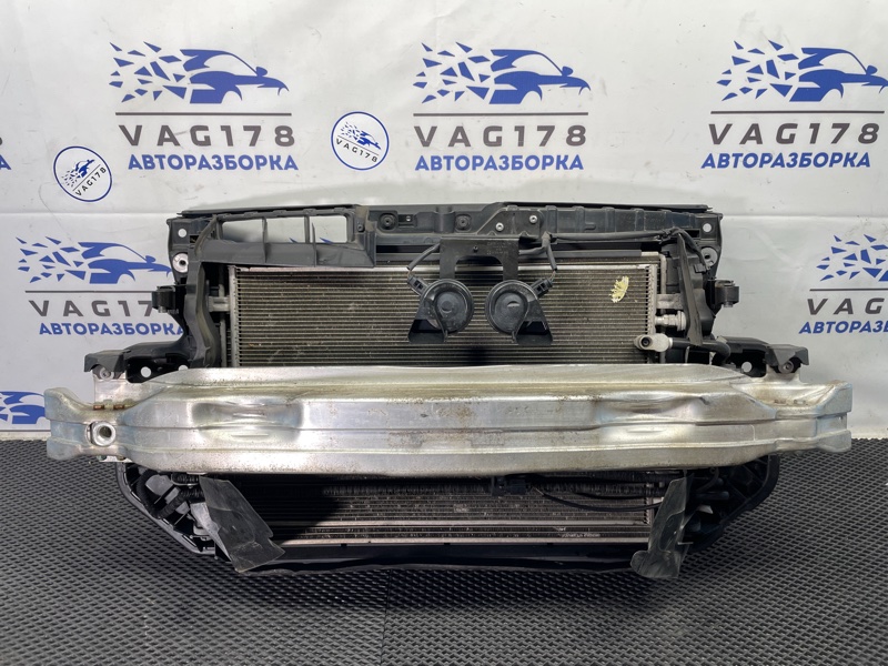 Панель передняя, 18000 рублей, Санкт-Петербург