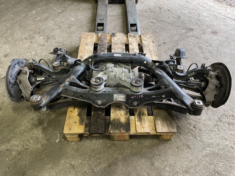 Балка подвески, 65000 рублей, Санкт-Петербург