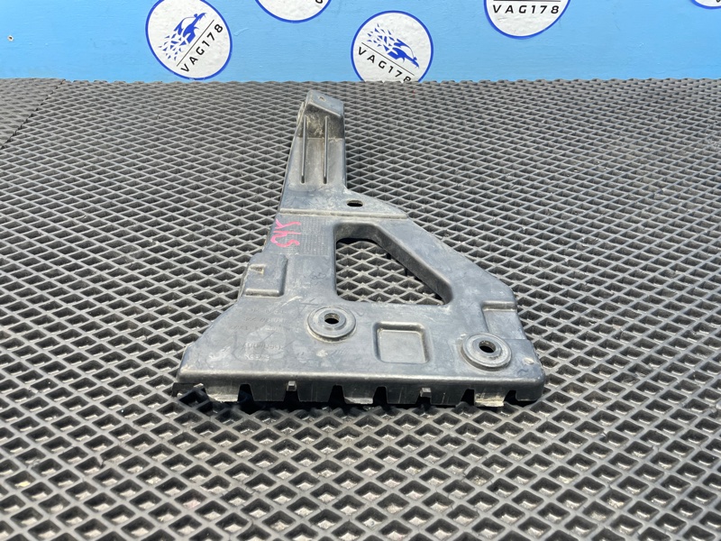 Кронштейн бампера, 1900 рублей, Санкт-Петербург