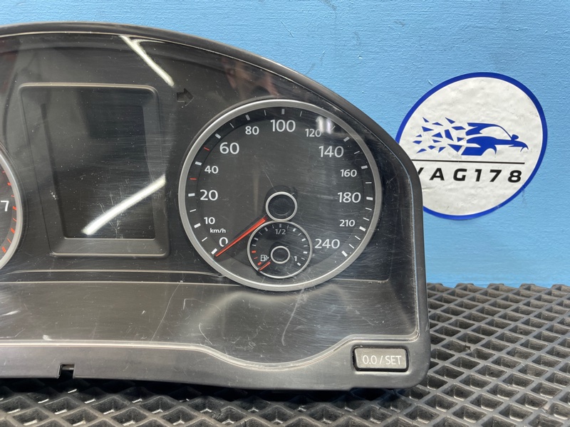 Панель приборов, 4000 рублей, Санкт-Петербург