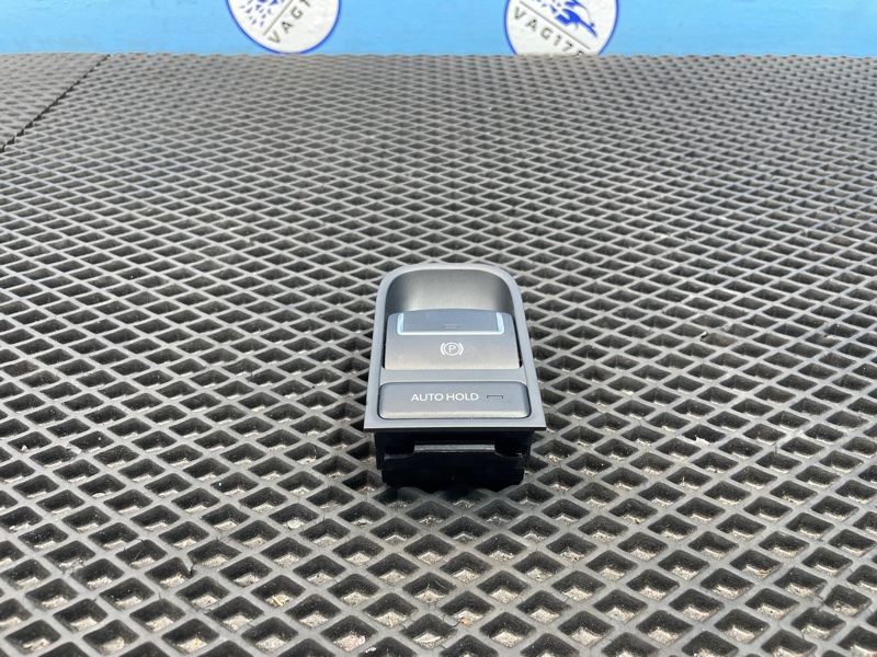 Кнопка стояночного тормоза, 1500 рублей, Санкт-Петербург