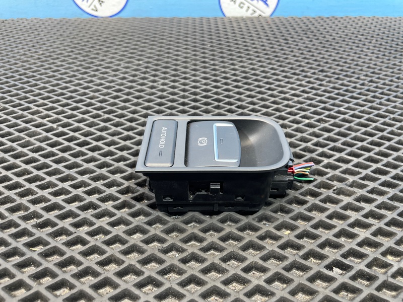 Кнопка стояночного тормоза, 1500 рублей, Санкт-Петербург