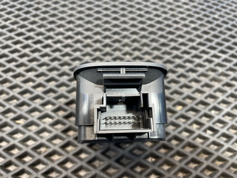 Кнопка стояночного тормоза, 1500 рублей, Санкт-Петербург