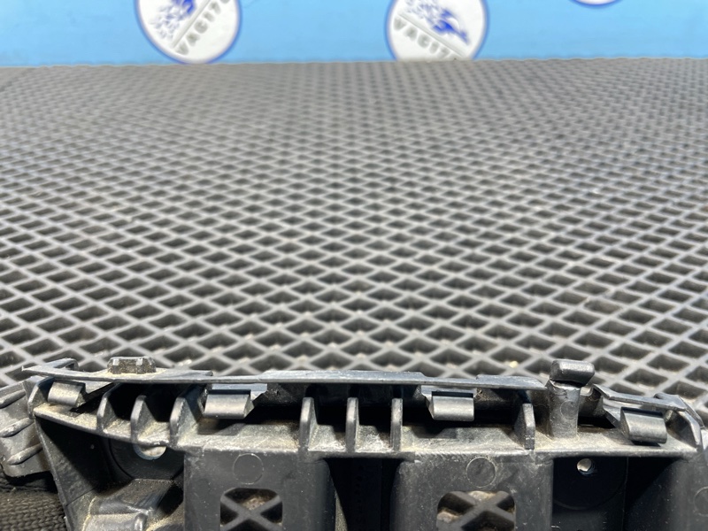 Направляющая бампера, 1500 рублей, Санкт-Петербург