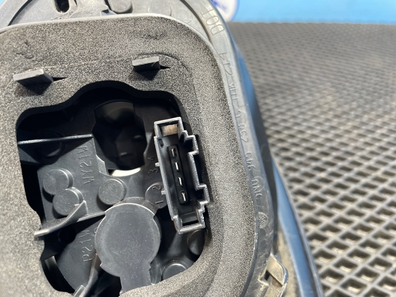 Фонарь, 3500 рублей, Санкт-Петербург