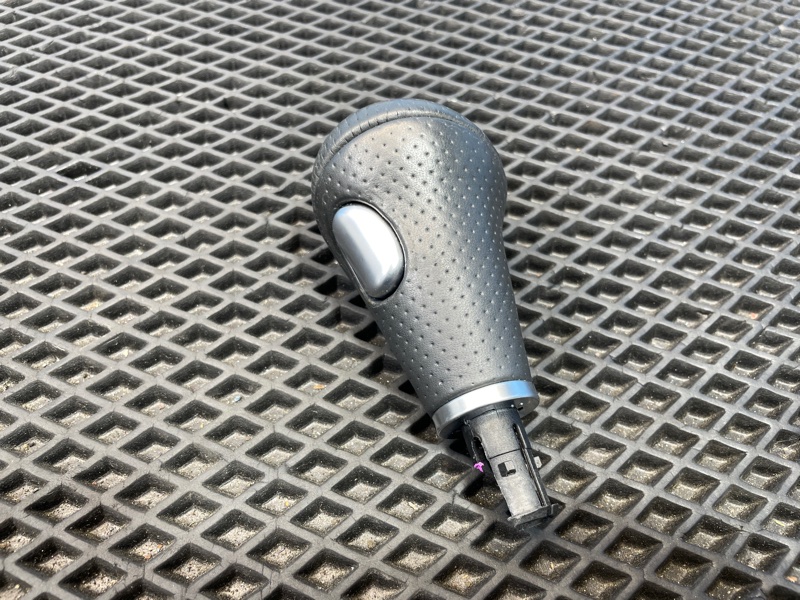 Блок кнопок, 2000 рублей, Санкт-Петербург