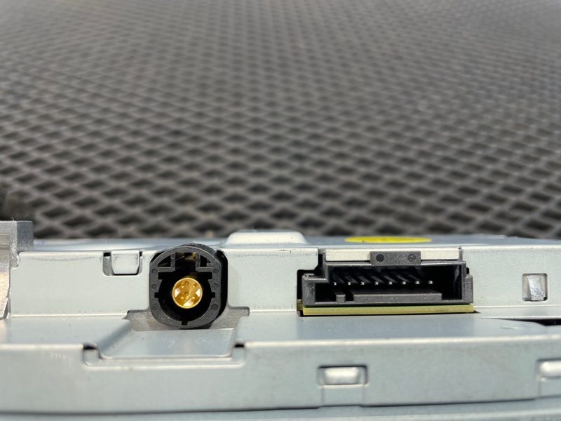 Дисплей информационный, 2000 рублей, Санкт-Петербург