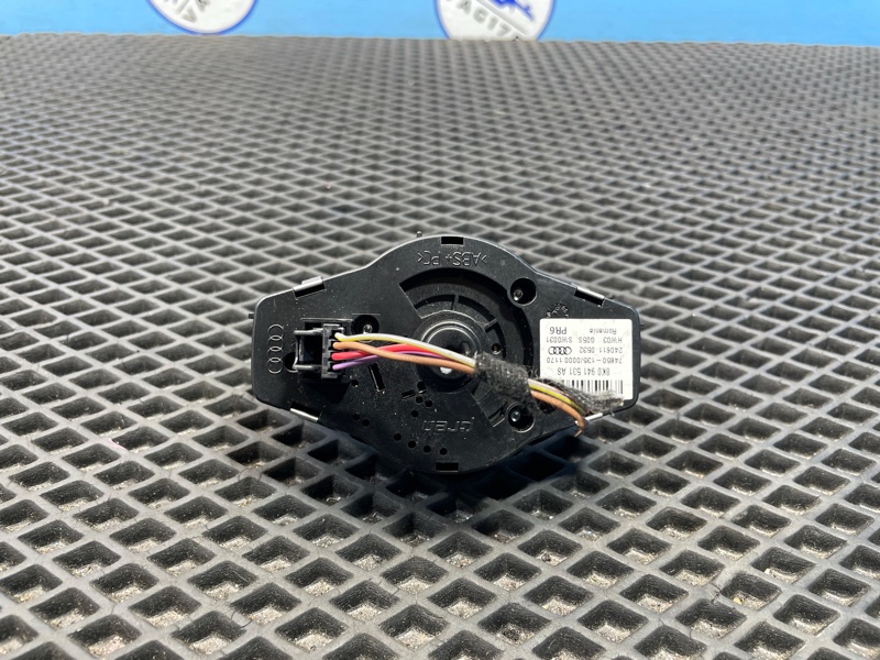 Переключатель света фар, 1000 рублей, Санкт-Петербург