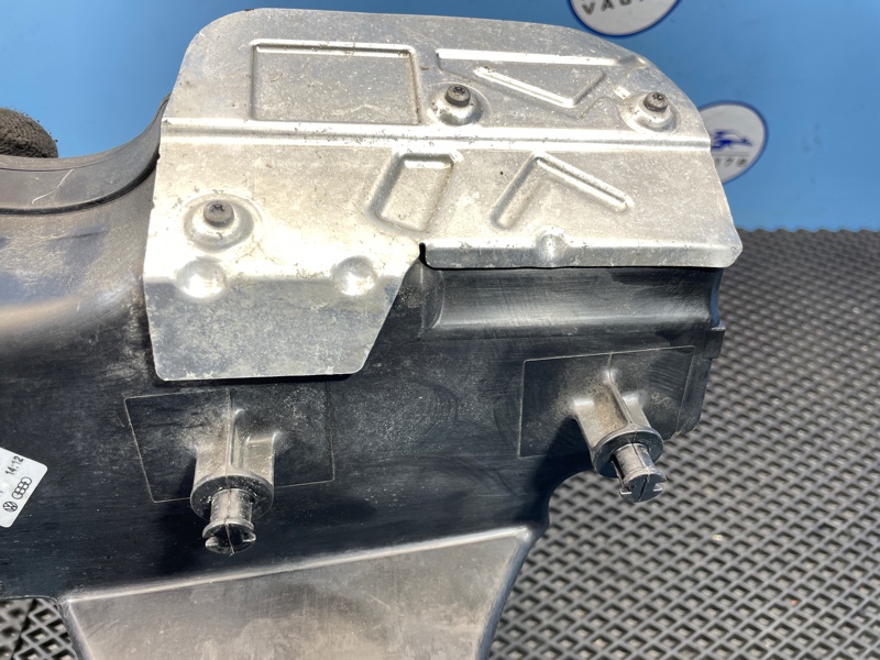 Корпус воздушного фильтра, 2000 рублей, Санкт-Петербург