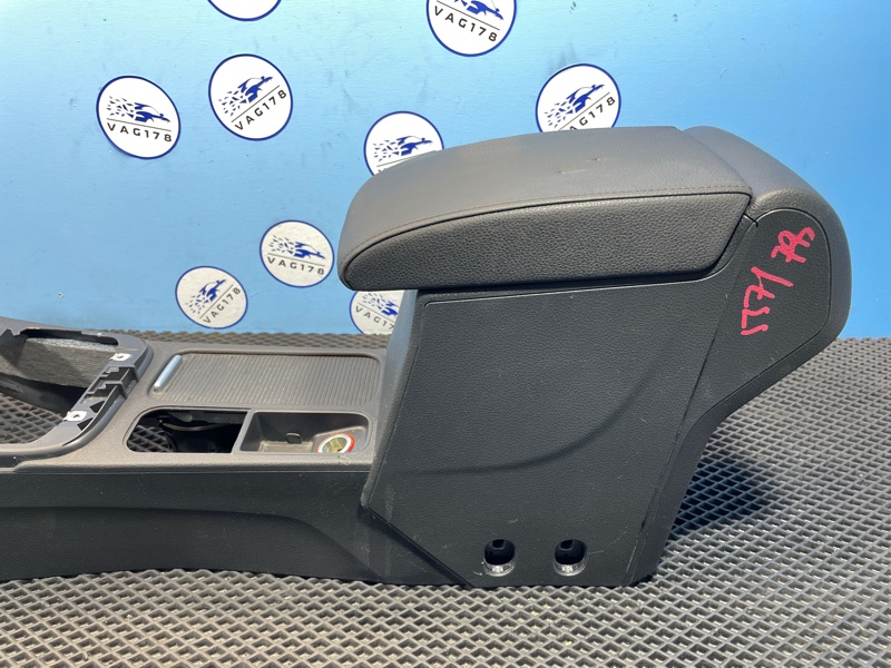 Подлокотник, 8000 рублей, Санкт-Петербург