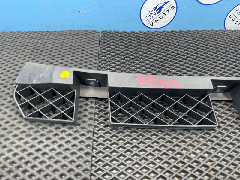 Кронштейн бампера, 2000 рублей, Санкт-Петербург