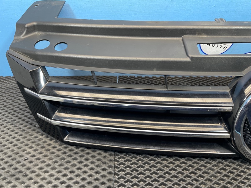 Решетка радиатора, 15000 рублей, Санкт-Петербург