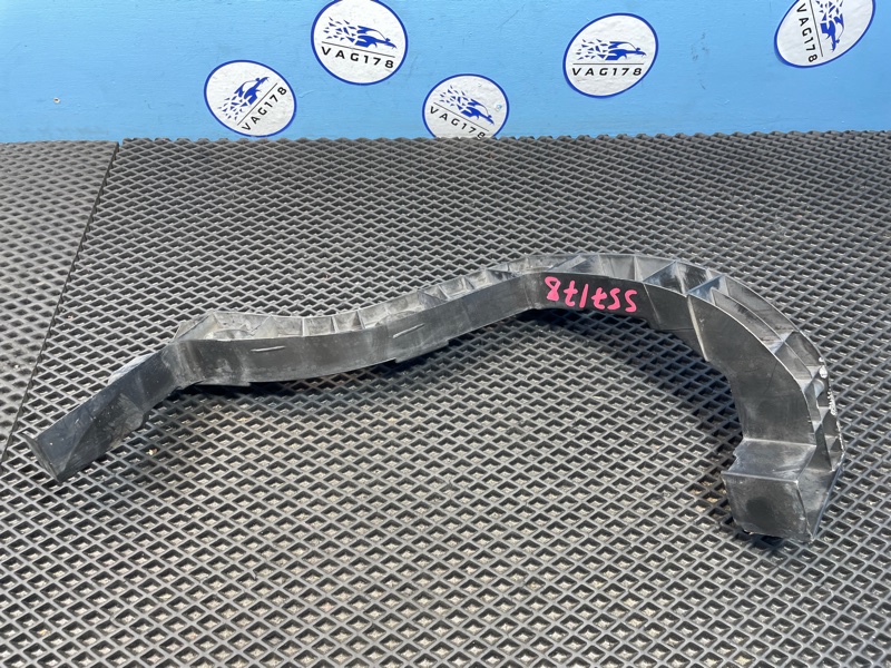 Направляющая бампера, 2000 рублей, Санкт-Петербург