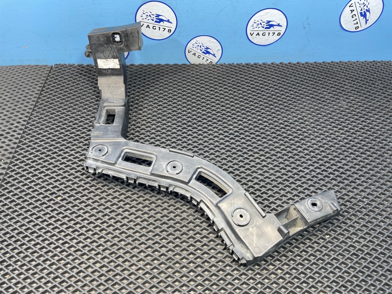 Направляющая бампера, 2000 рублей, Санкт-Петербург