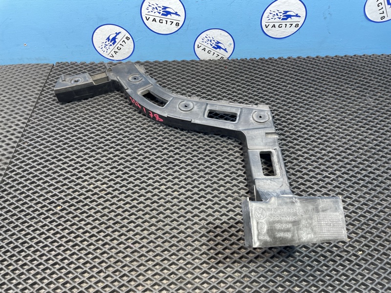 Направляющая бампера, 2000 рублей, Санкт-Петербург