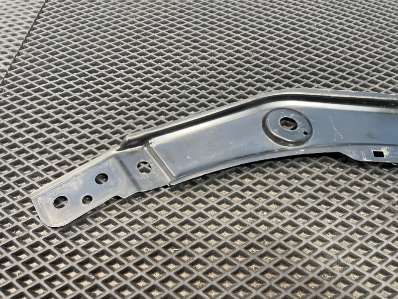 Кронштейн фар, 3000 рублей, Санкт-Петербург